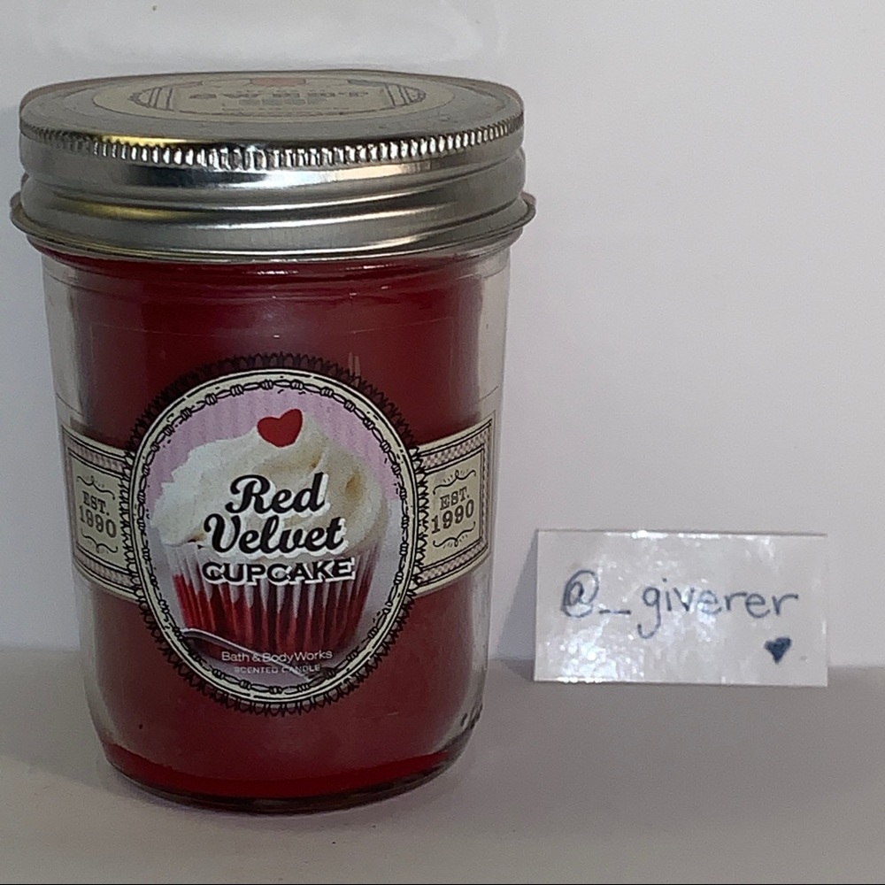 RARE Red Velvet Cupcake Sweet Shop Collection Mason Jar Candle